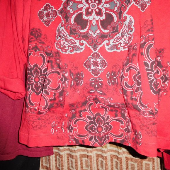 3X STYLE & CO. RED HOODED FAUX LAYER TUNIC TOP GRAHIC DESIGN - Picture 5 of 10